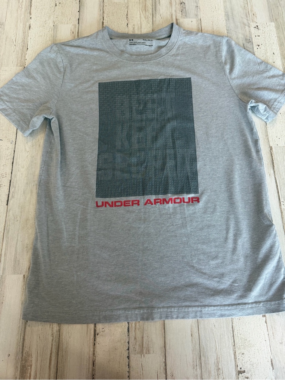 Under Armour Men’s Gray Graphic Tee - Light Gray with Dark Print
